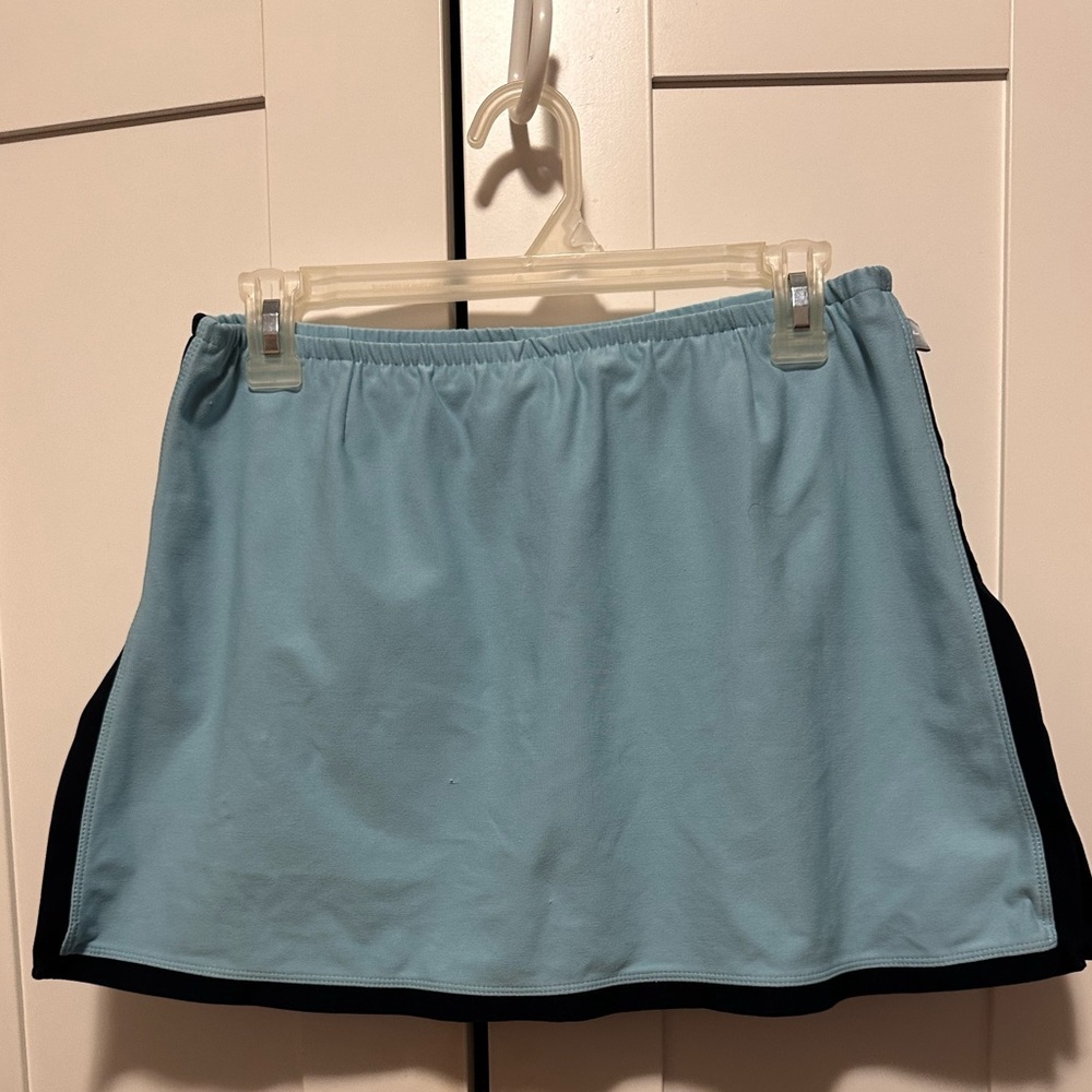 NIKE Powder Blue‎ with Navy Trim Elastic Waist Pull On Tennis Skort size M 8-10